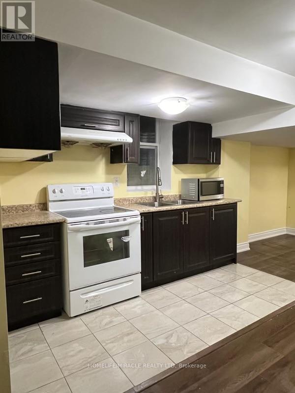 # Bsmt - 34 Kilkarrin Road, Brampton, Ontario  L7A 0G1 - Photo 6 - W12380417