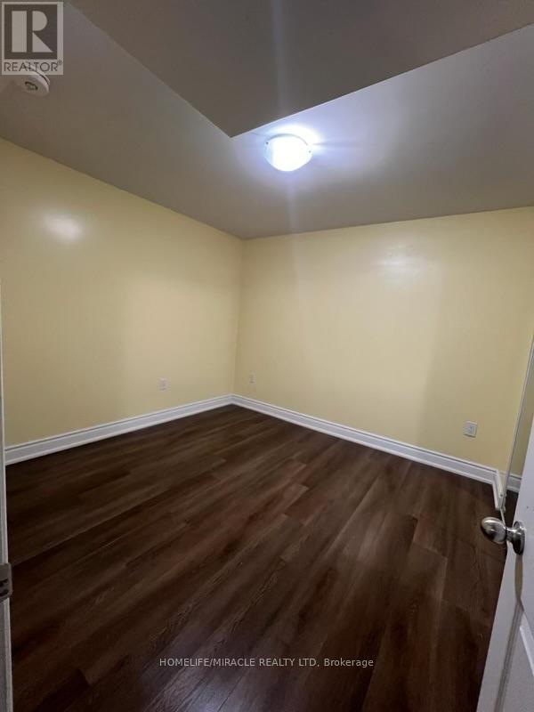 # Bsmt - 34 Kilkarrin Road, Brampton, Ontario  L7A 0G1 - Photo 8 - W12380417