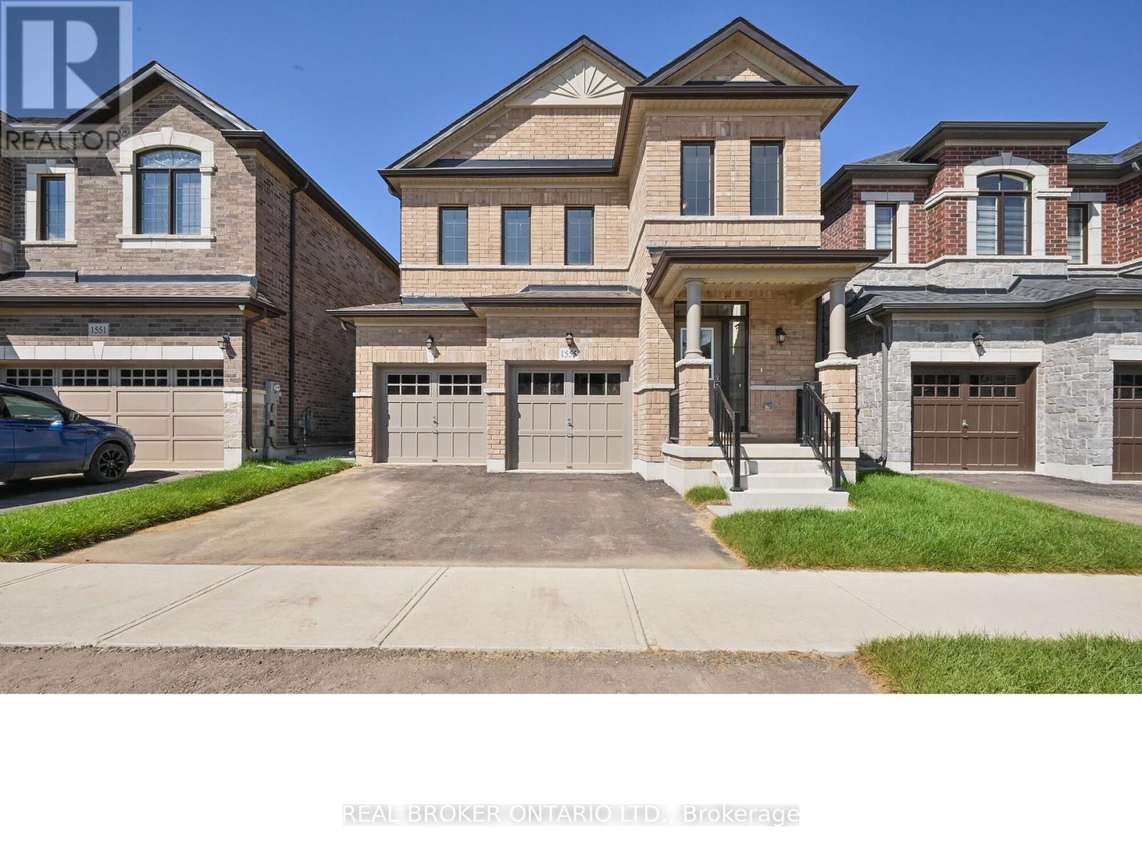 1555 Severn Drive, Milton, Ontario  L9E 1X9 - Photo 1 - W12380425
