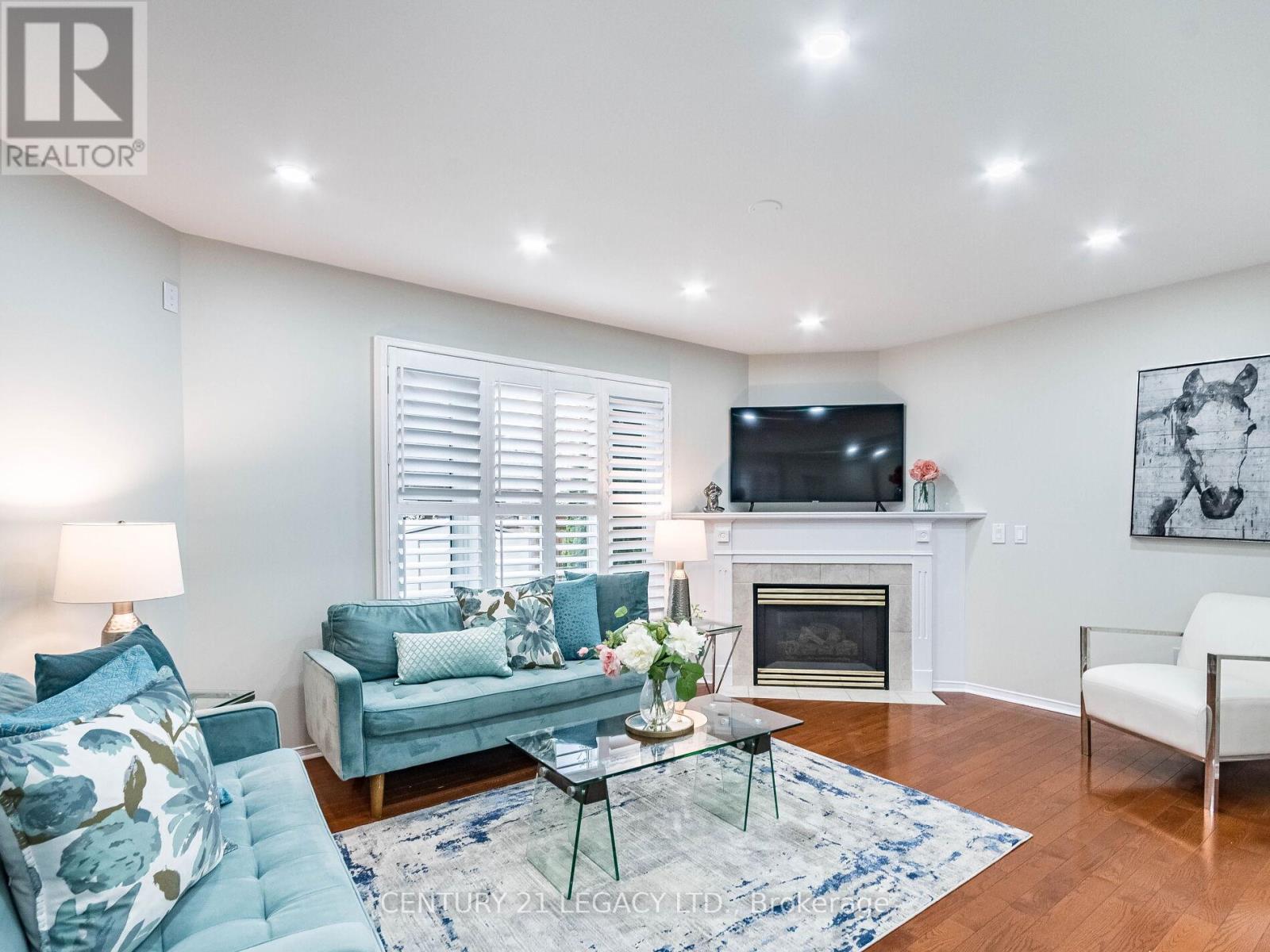 4110 Forest Run Avenue, Burlington, Ontario  L7M 4L7 - Photo 17 - W12380426