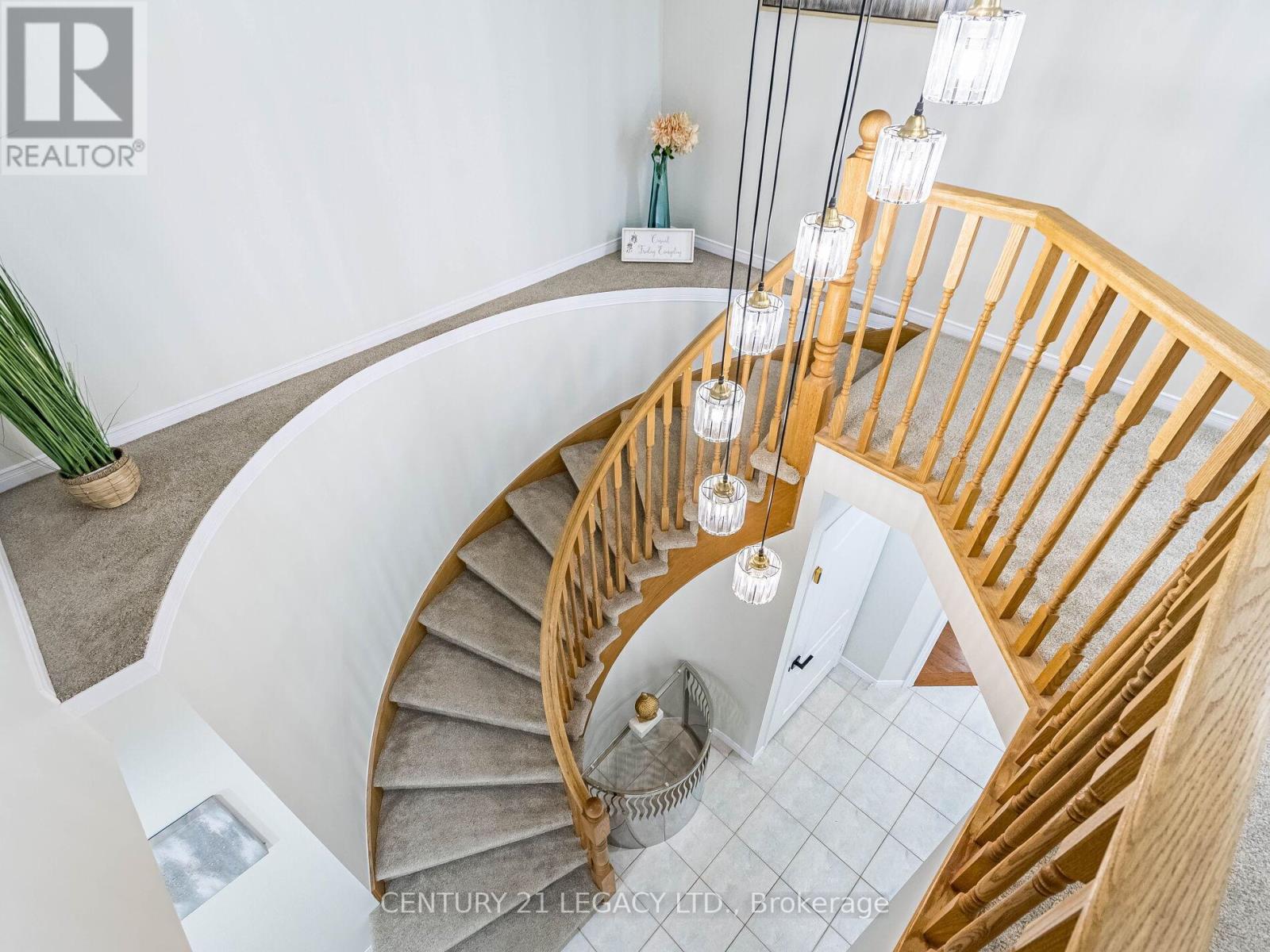 4110 Forest Run Avenue, Burlington, Ontario  L7M 4L7 - Photo 23 - W12380426