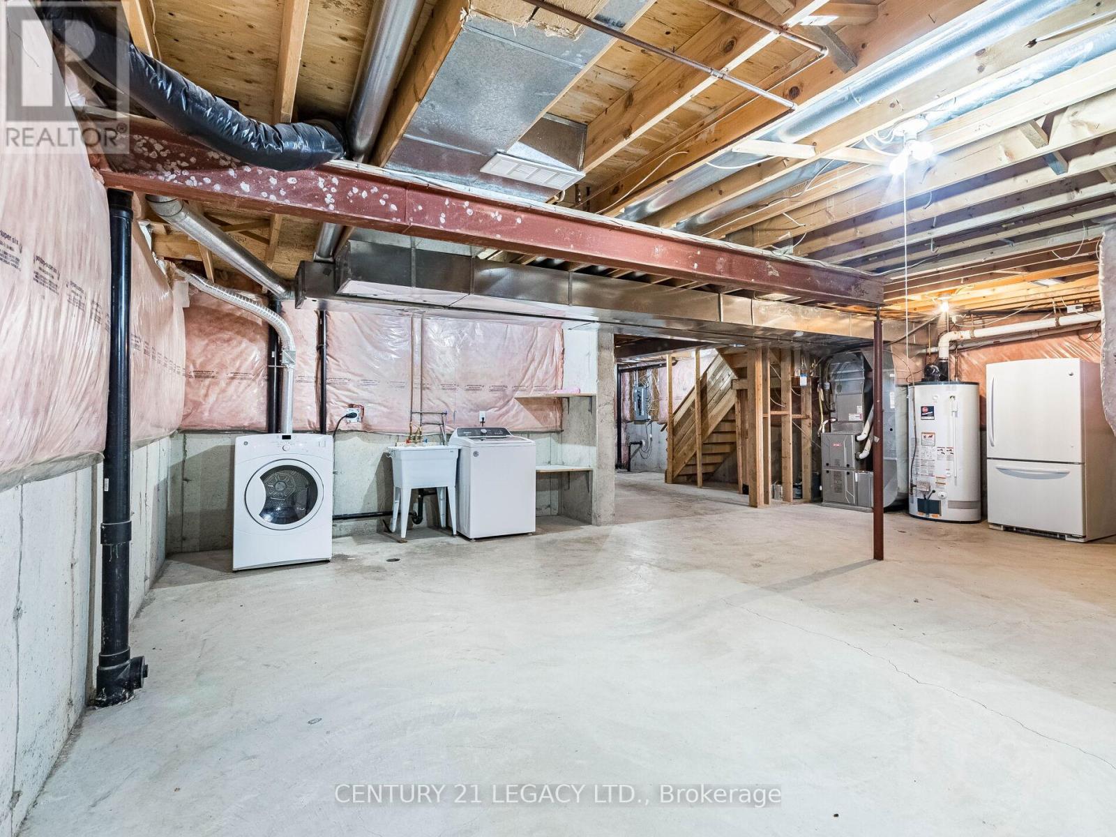 4110 Forest Run Avenue, Burlington, Ontario  L7M 4L7 - Photo 41 - W12380426