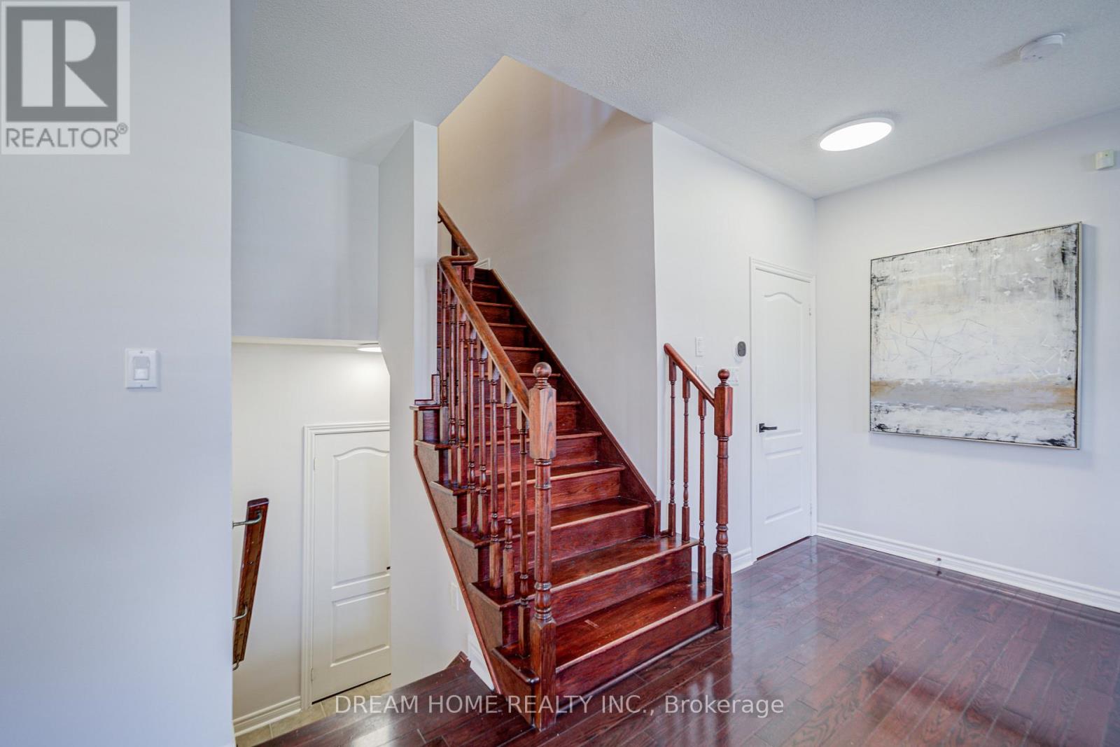 3519 Trilogy Trail, Mississauga, Ontario  L5M 7Y1 - Photo 10 - W12380468