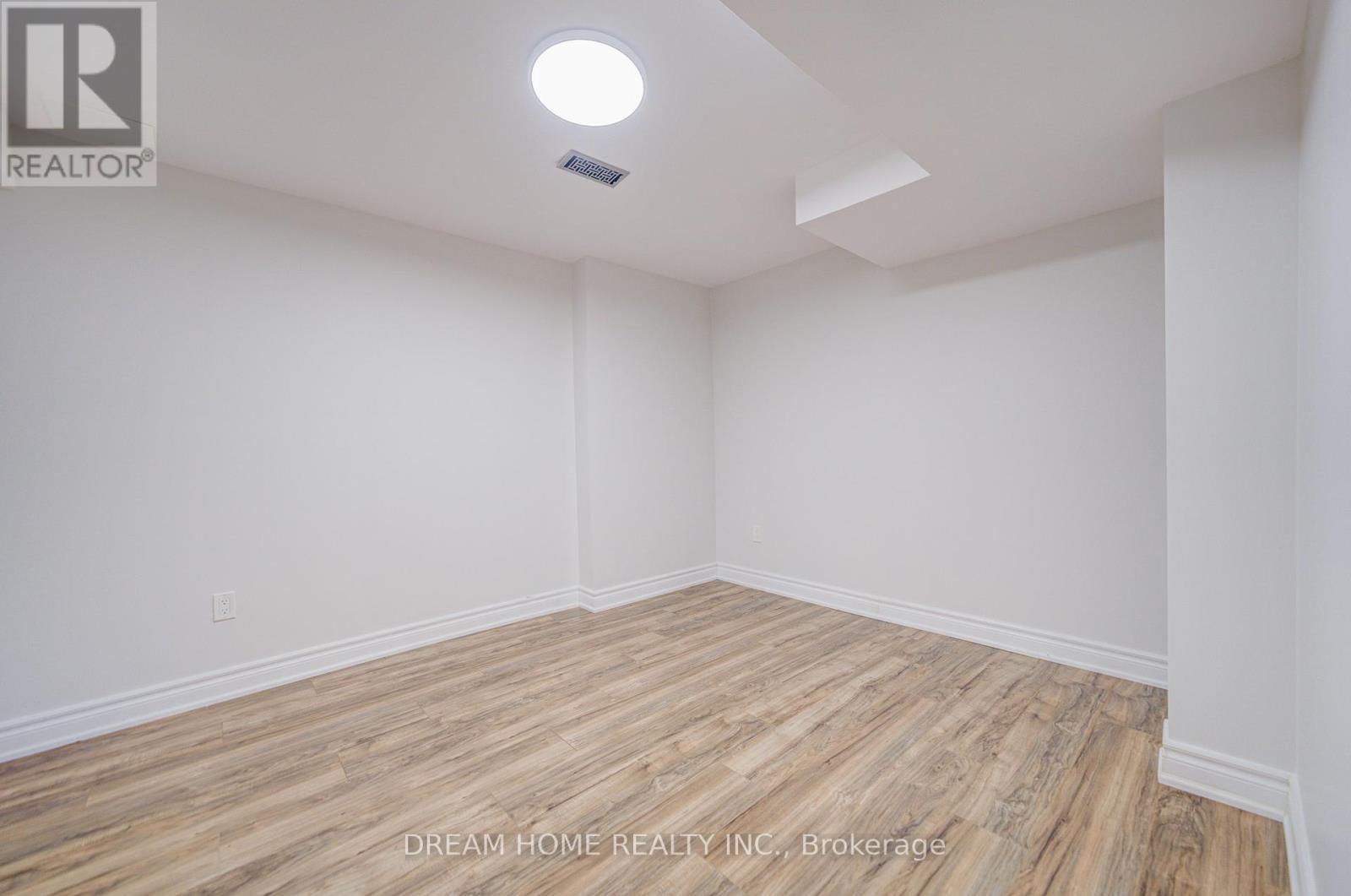 3519 Trilogy Trail, Mississauga, Ontario  L5M 7Y1 - Photo 46 - W12380468