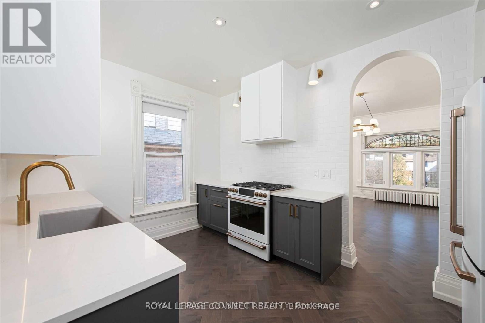 2 - 178 High Park Avenue, Toronto, Ontario  M6P 2S4 - Photo 3 - W12380516