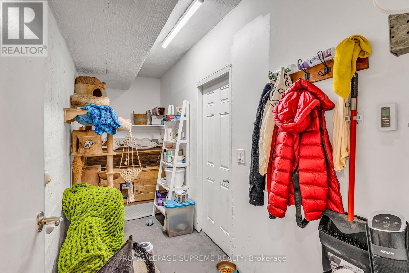 3572 Beechollow Crescent, Mississauga, Ontario  L4Y 3T2 - Photo 34 - W12380536