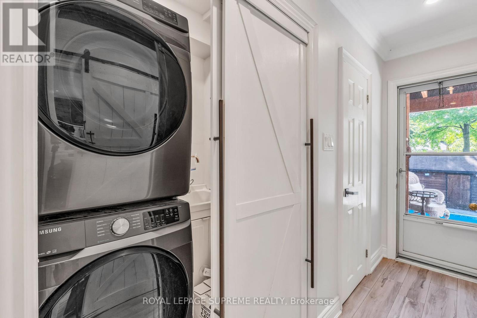 3572 Beechollow Crescent, Mississauga, Ontario  L4Y 3T2 - Photo 35 - W12380536