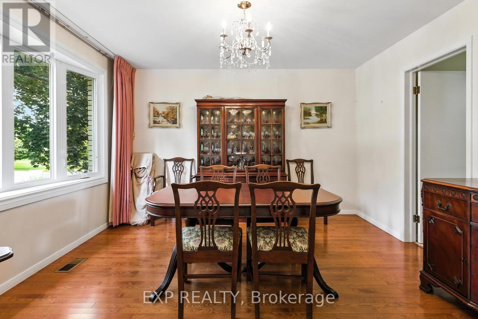 36 Marquette Drive, Kitchener, Ontario  N2P 2H3 - Photo 15 - X12380299