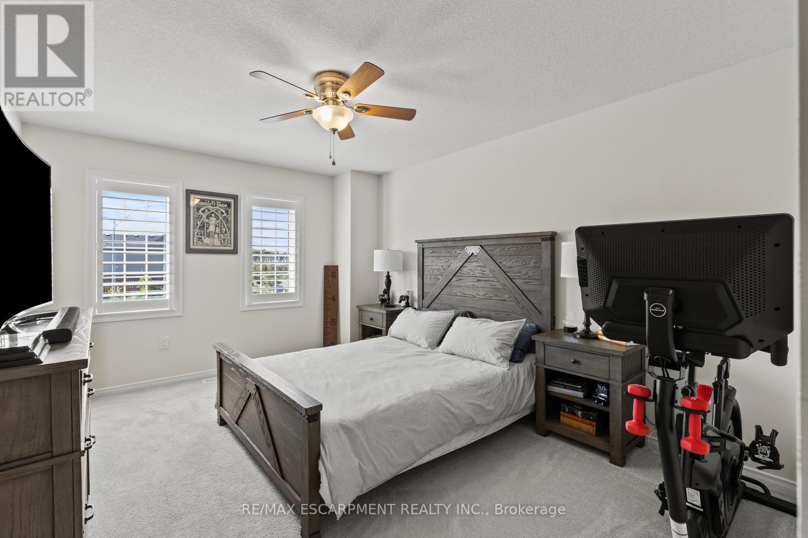 62 Esther Crescent, Thorold, Ontario  L3B 0G2 - Photo 30 - X12380535