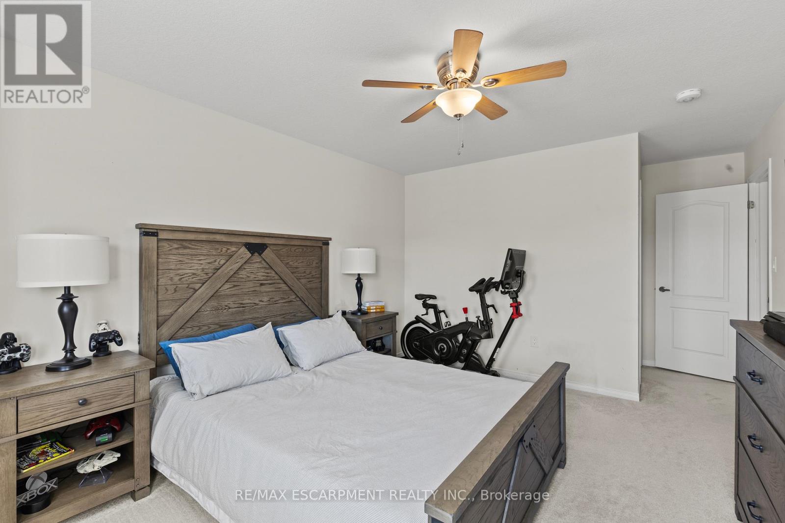 62 Esther Crescent, Thorold, Ontario  L3B 0G2 - Photo 31 - X12380535