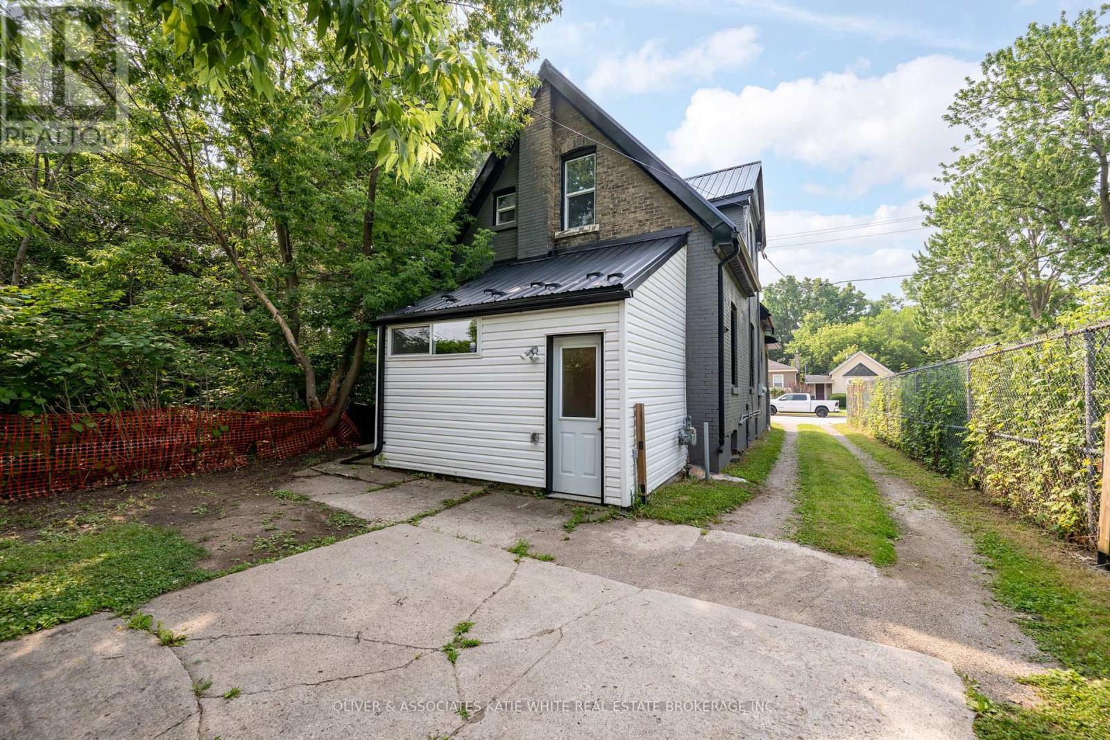 452 South Street, London East (East K), Ontario  N6B 1C2 - Photo 24 - X12380719