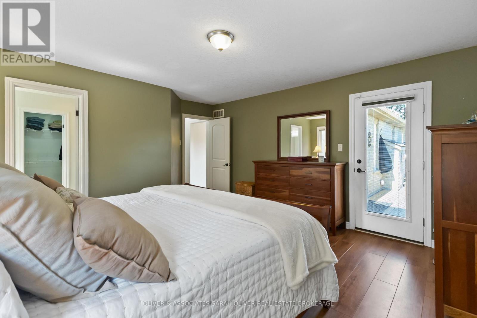 18 Highland Street, Middlesex Centre, Ontario  N0L 1E0 - Photo 17 - X12380748