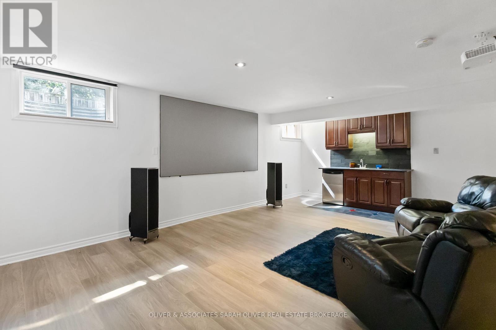 18 Highland Street, Middlesex Centre, Ontario  N0L 1E0 - Photo 27 - X12380748