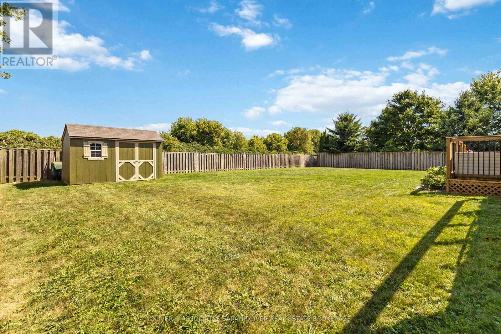 18 Highland Street, Middlesex Centre, Ontario  N0L 1E0 - Photo 36 - X12380748