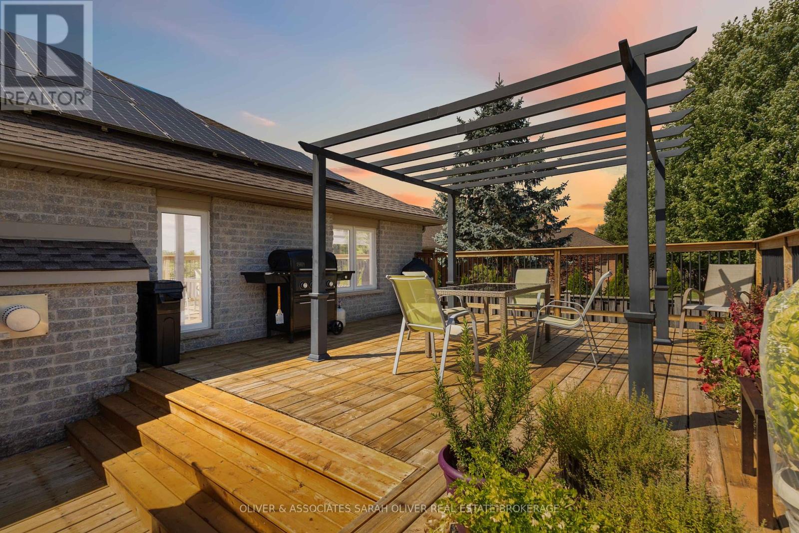 18 Highland Street, Middlesex Centre, Ontario  N0L 1E0 - Photo 40 - X12380748