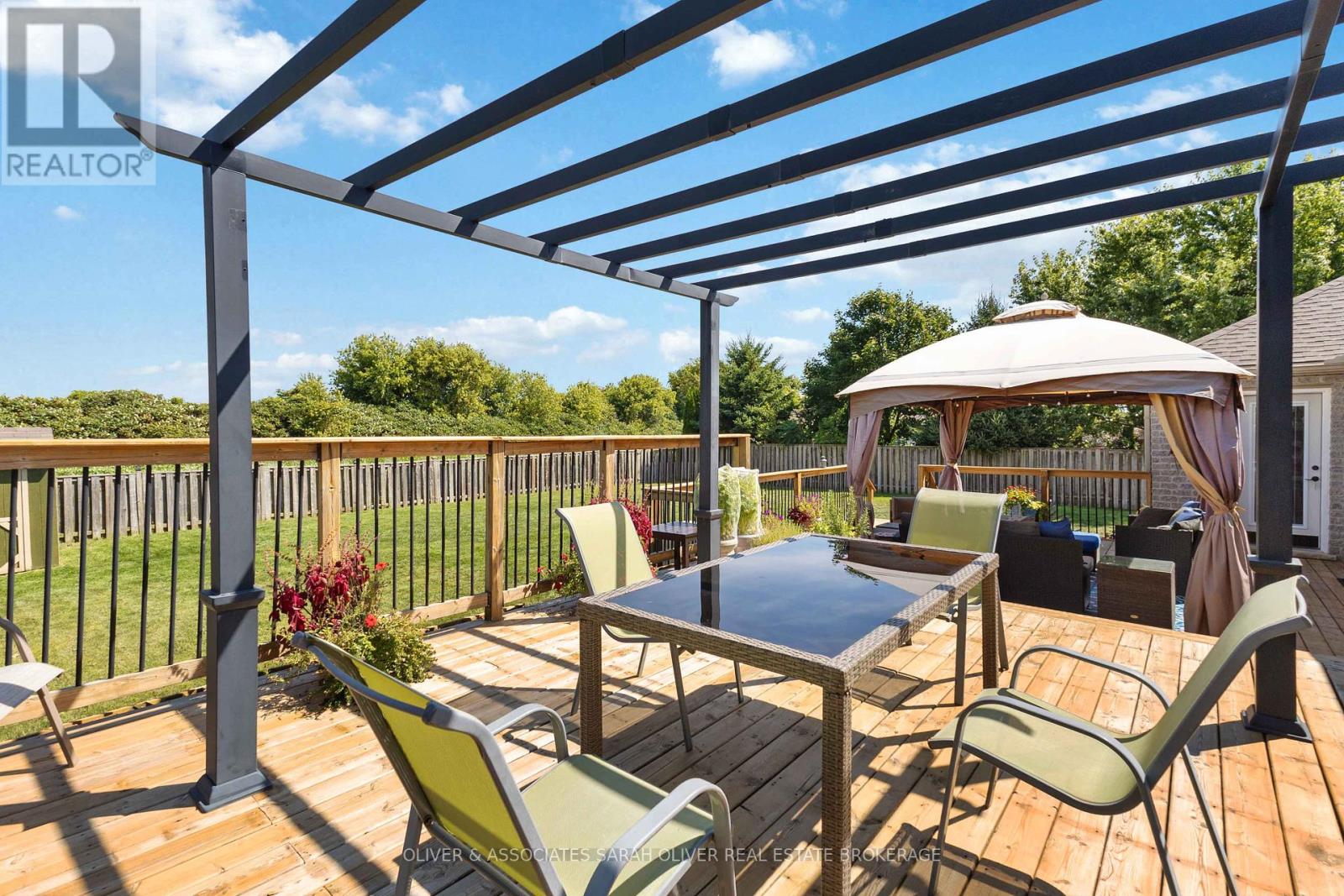 18 Highland Street, Middlesex Centre, Ontario  N0L 1E0 - Photo 42 - X12380748