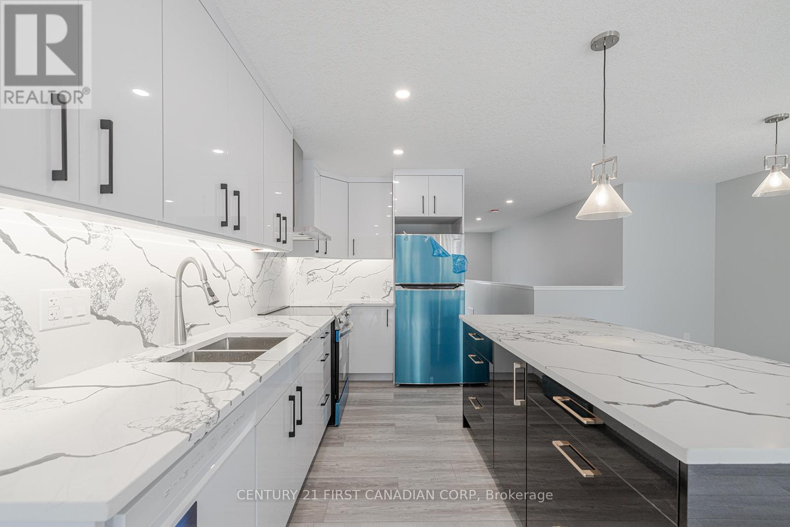 109 Ross Street, St. Thomas, Ontario  N5R 3X8 - Photo 19 - X12380813