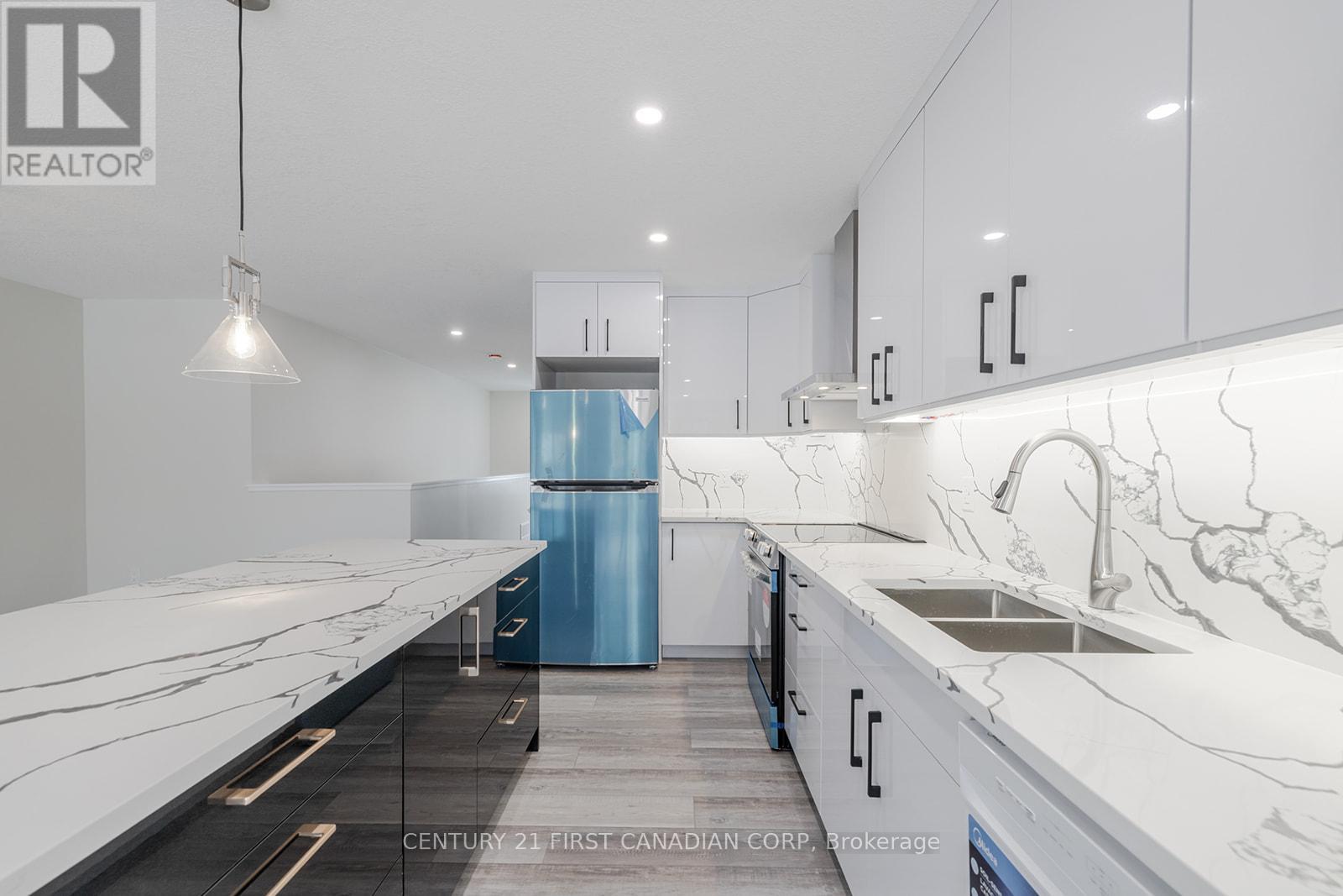 109 Ross Street, St. Thomas, Ontario  N5R 3X8 - Photo 29 - X12380813