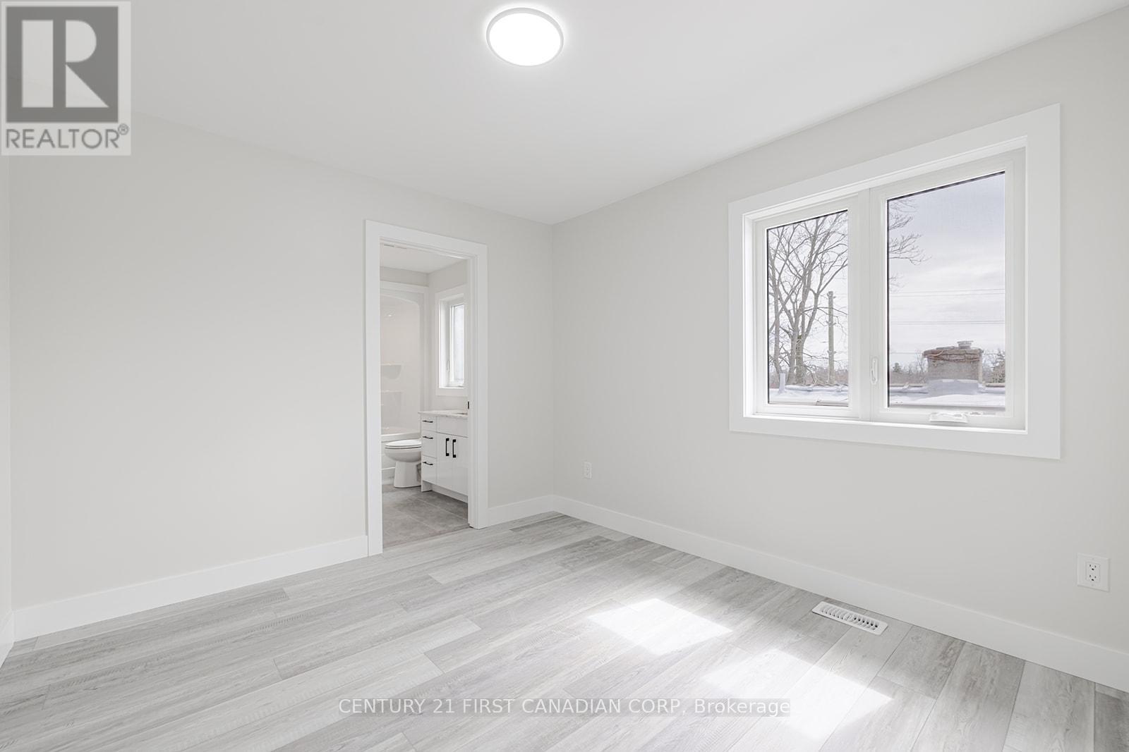 109 Ross Street, St. Thomas, Ontario  N5R 3X8 - Photo 45 - X12380813