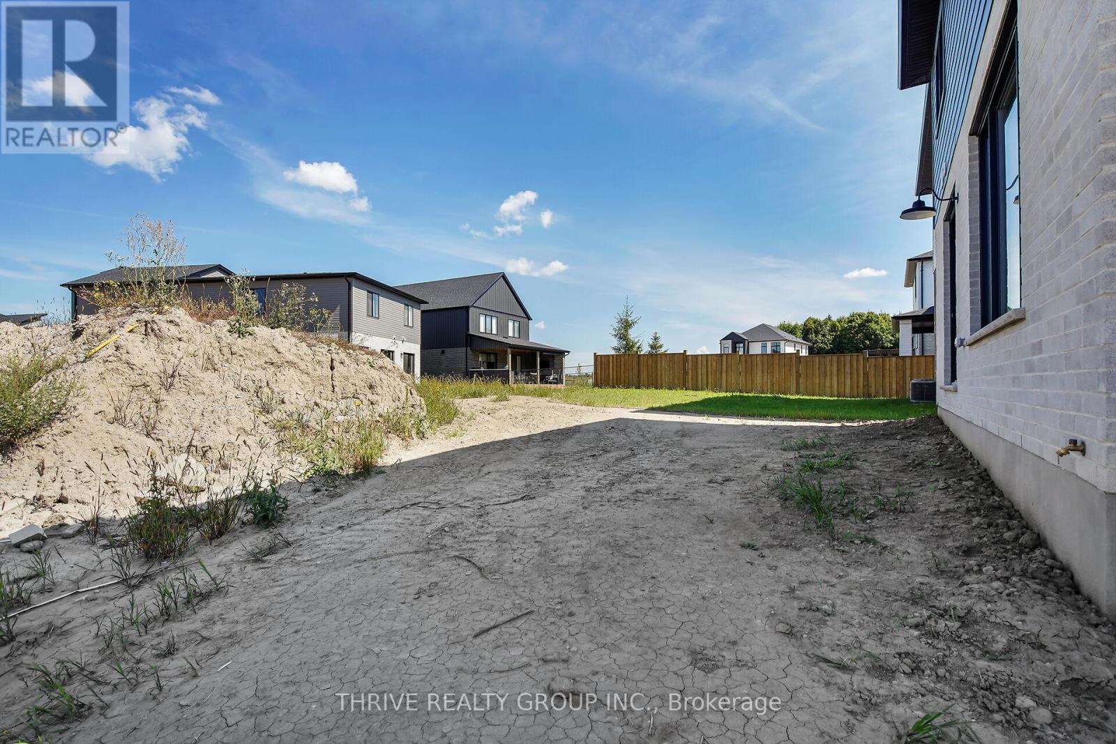 3843 Petalpath Way, London South, Ontario  N6P 1H5 - Photo 40 - X12380931