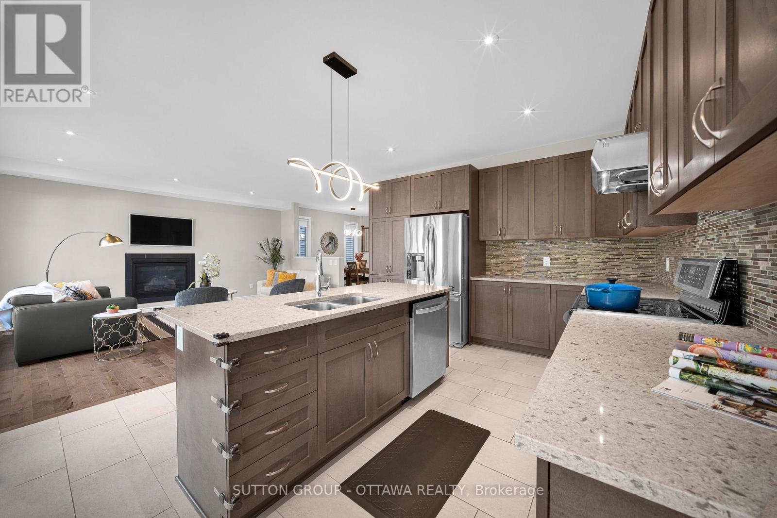 412 Odessa Way, Ottawa, Ontario  K2J 5X7 - Photo 14 - X12380709