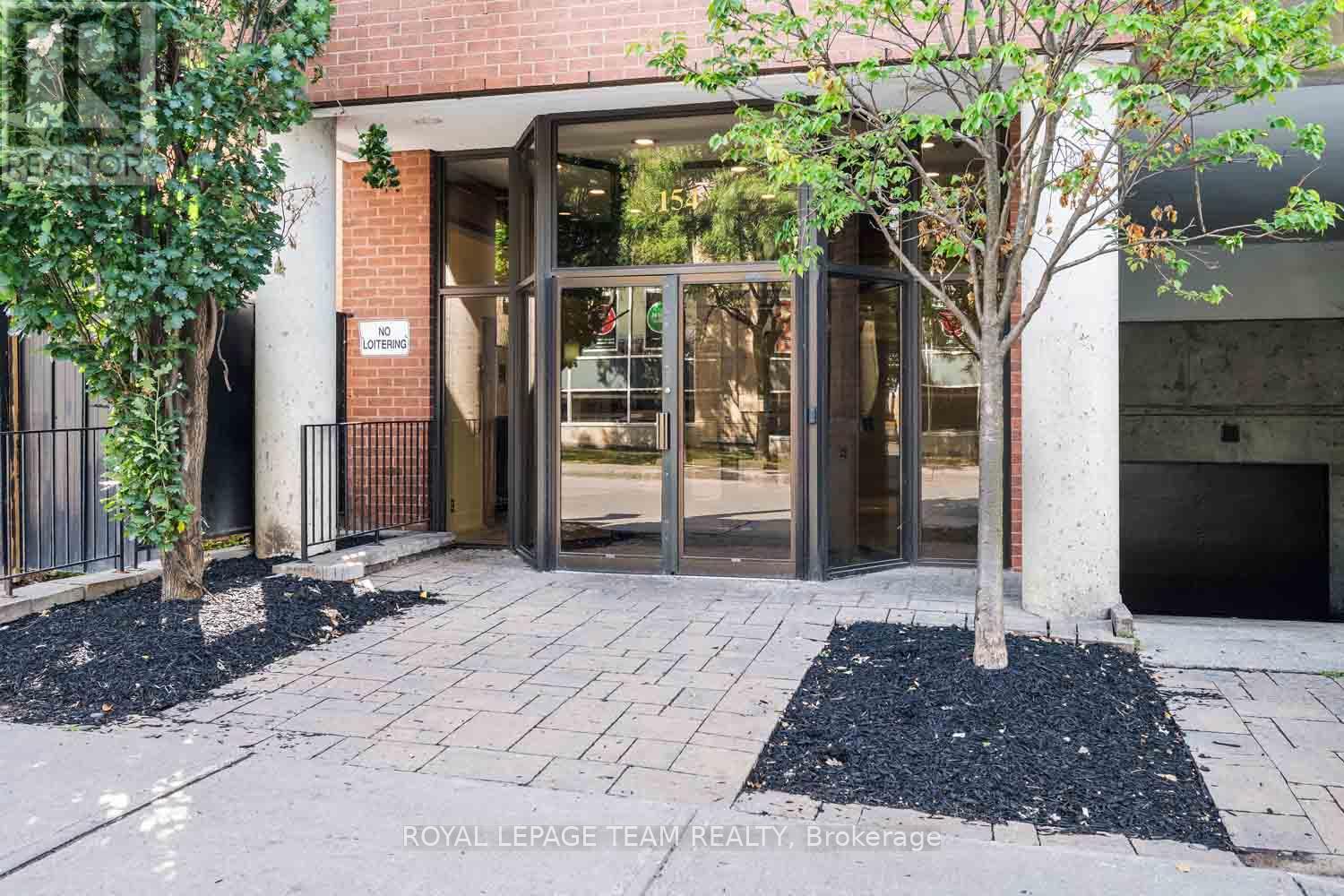 504 - 154 Nelson Street, Ottawa, Ontario  K1N 7R5 - Photo 2 - X12380744