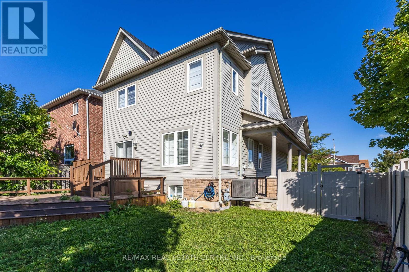 2 Bramoak Crescent, Brampton, Ontario  L7A 1T7 - Photo 44 - W12377399