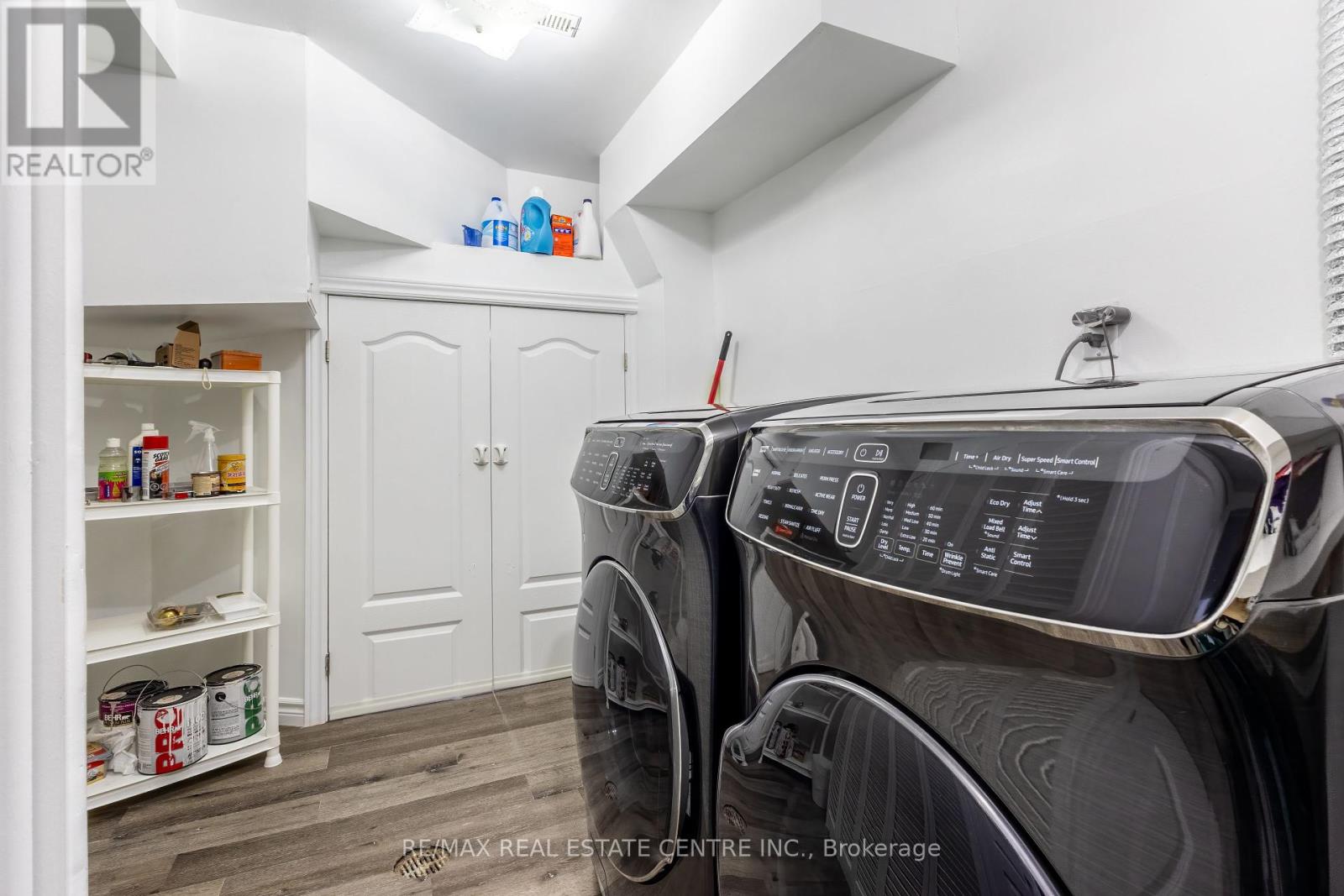 2 Bramoak Crescent, Brampton, Ontario  L7A 1T7 - Photo 38 - W12377399