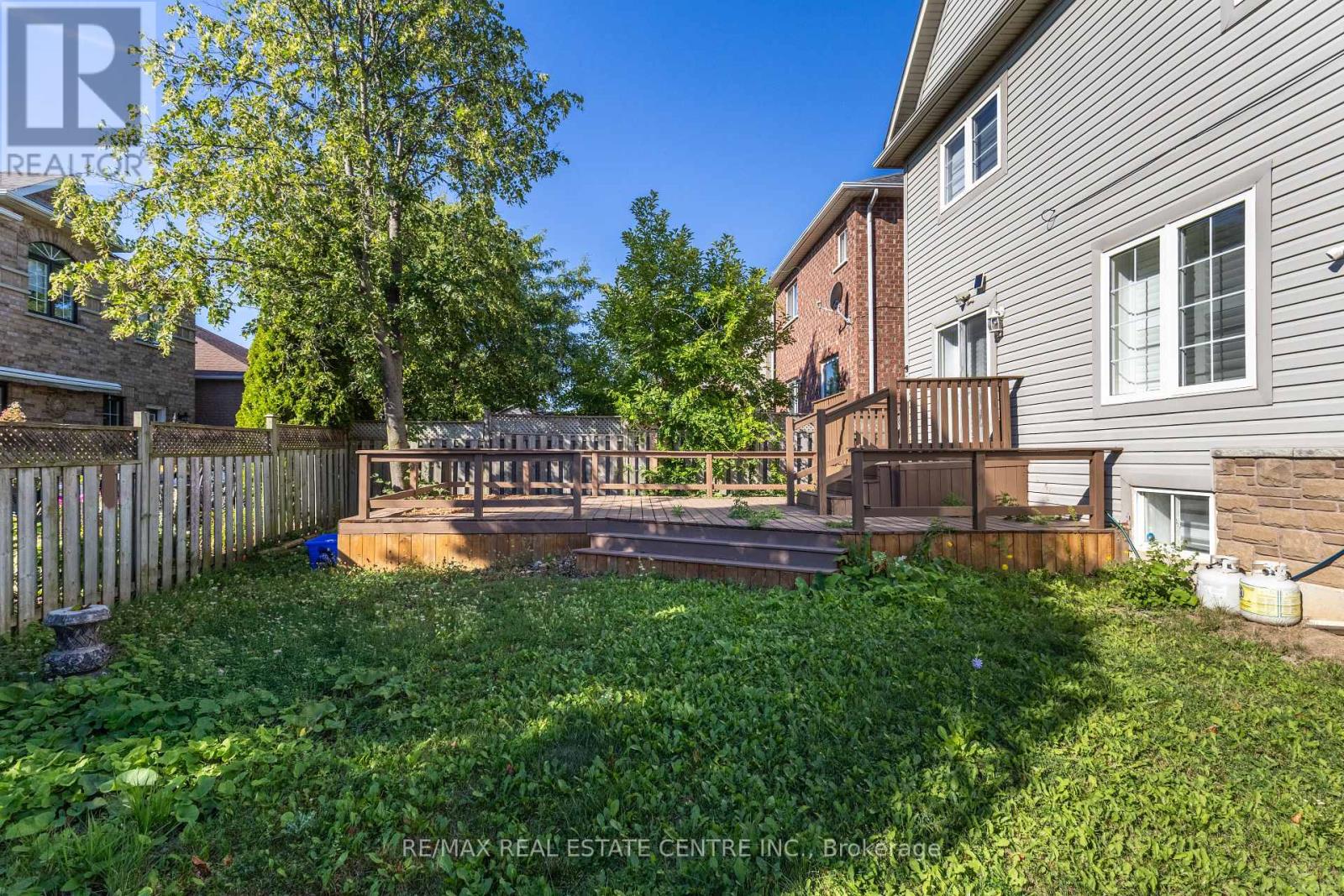 2 Bramoak Crescent, Brampton, Ontario  L7A 1T7 - Photo 50 - W12377399