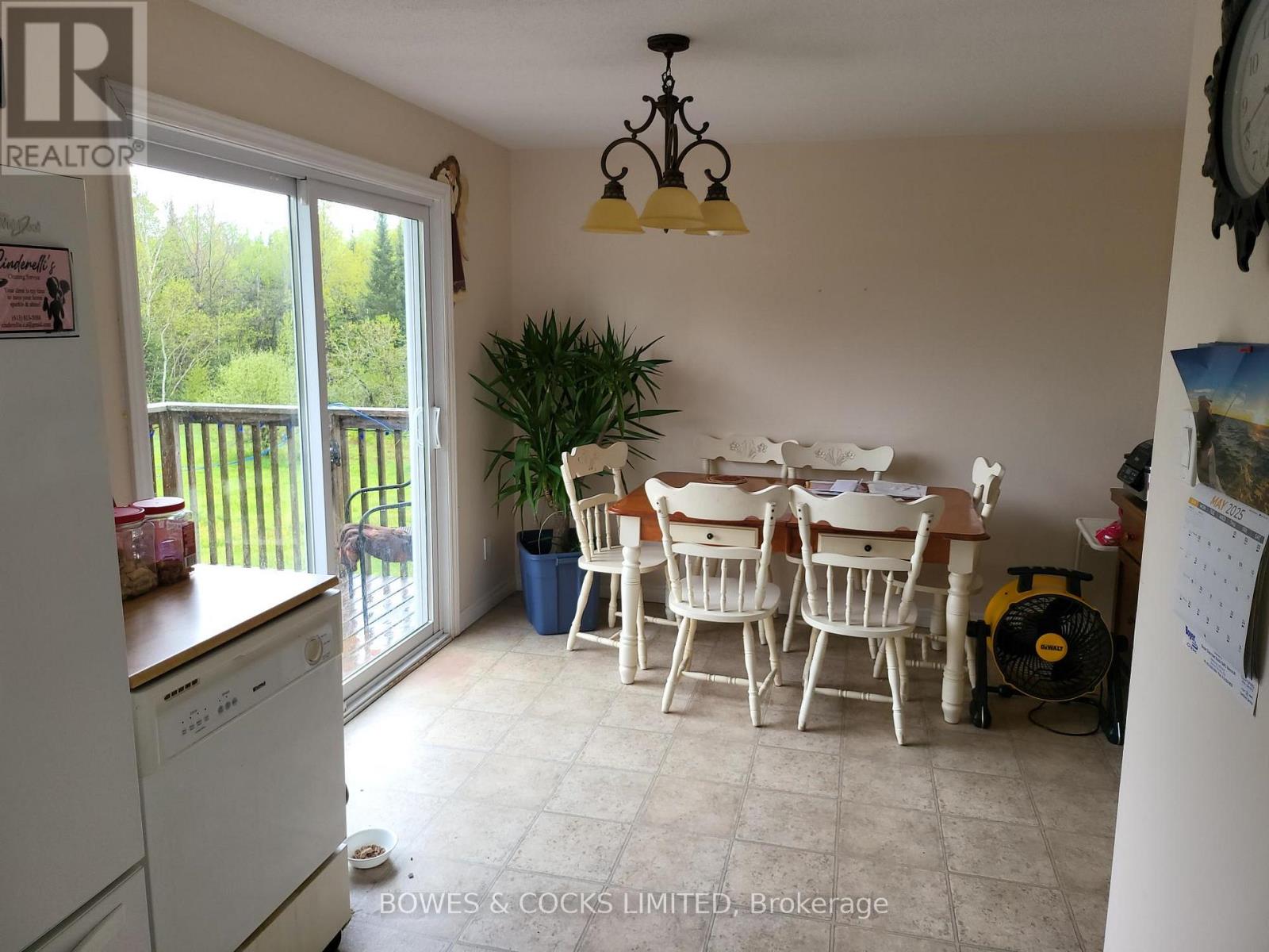 447 Frantz Road, Hastings Highlands, Ontario  K0L 2S0 - Photo 9 - X12208891