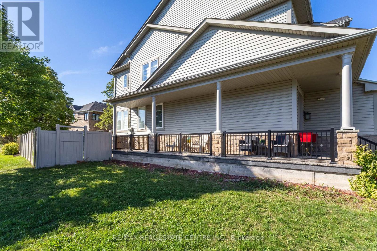 2 Bramoak Crescent, Brampton, Ontario  L7A 1T7 - Photo 42 - W12377399