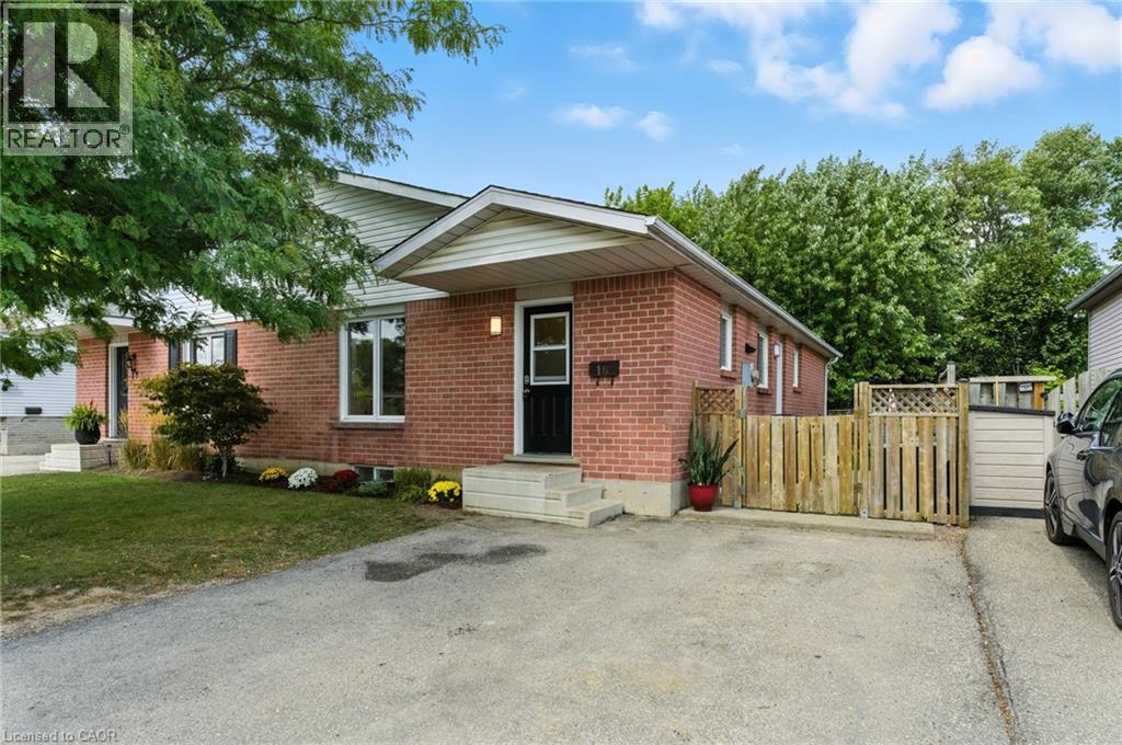 Property at 16 IVY Crescent image 2