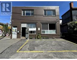 200 - 260 NIAGARA STREET, Toronto, Ontario