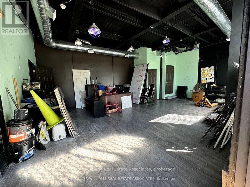 200 - 260 Niagara Street, Toronto, Ontario  M6J 2L9 - Photo 2 - C12298953