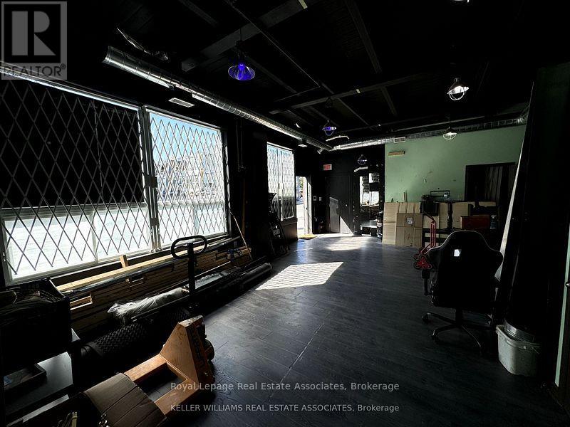 200 - 260 Niagara Street, Toronto, Ontario  M6J 2L9 - Photo 5 - C12298953