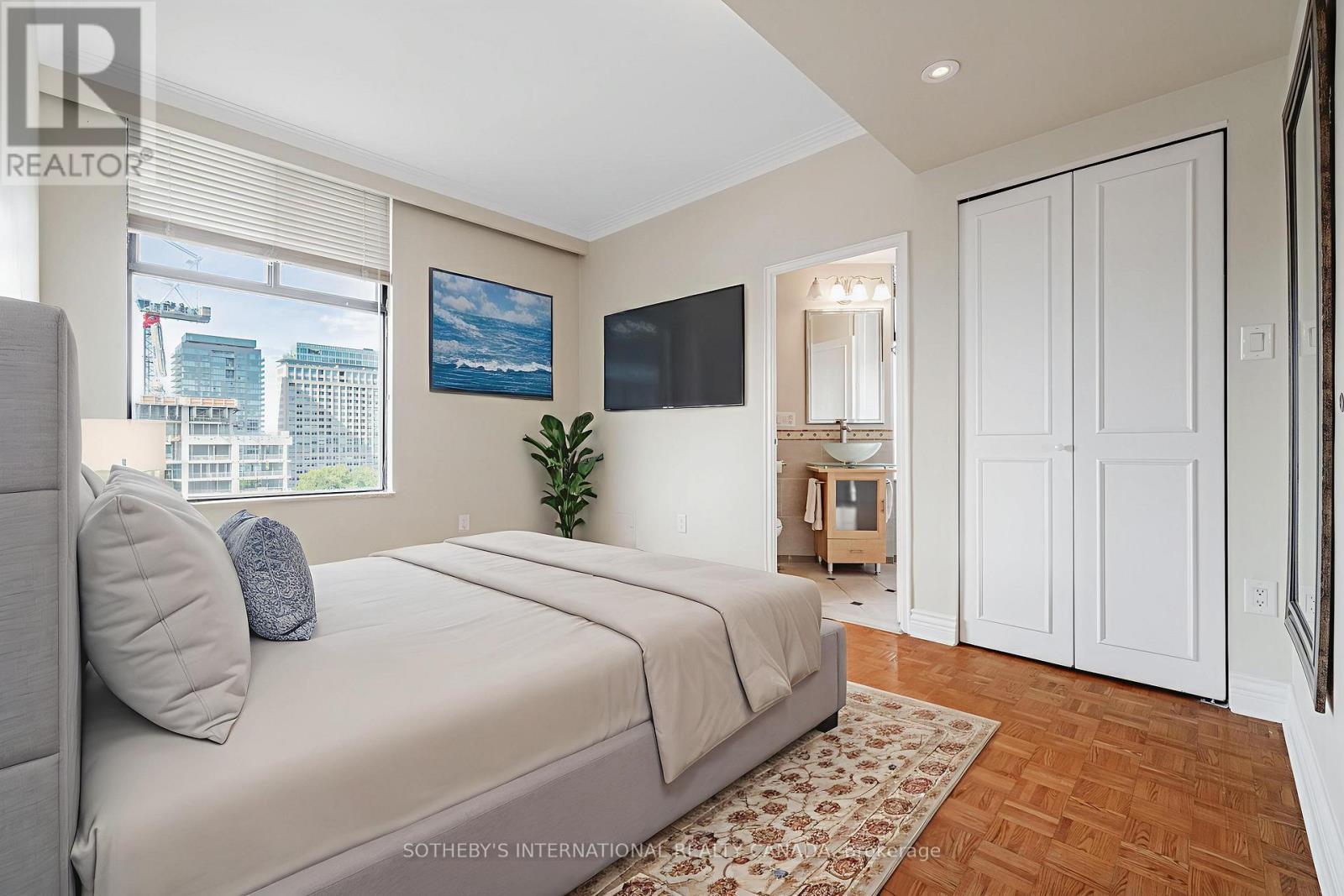 13 - 423 Avenue Road, Toronto, Ontario  M4V 2H7 - Photo 28 - C12375560