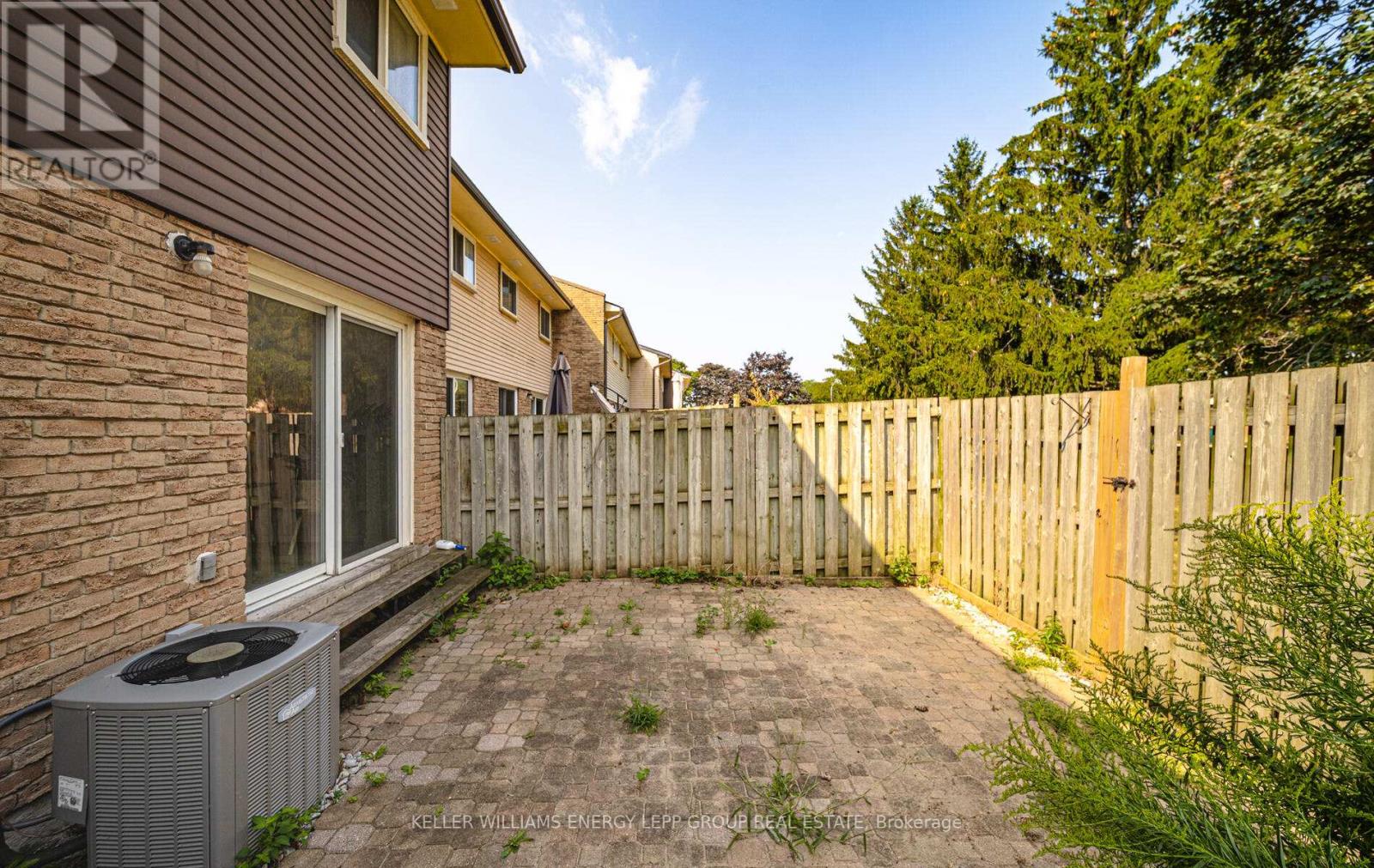 9 - 945 Burns Street W, Whitby, Ontario  L1N 6J5 - Photo 27 - E12380716
