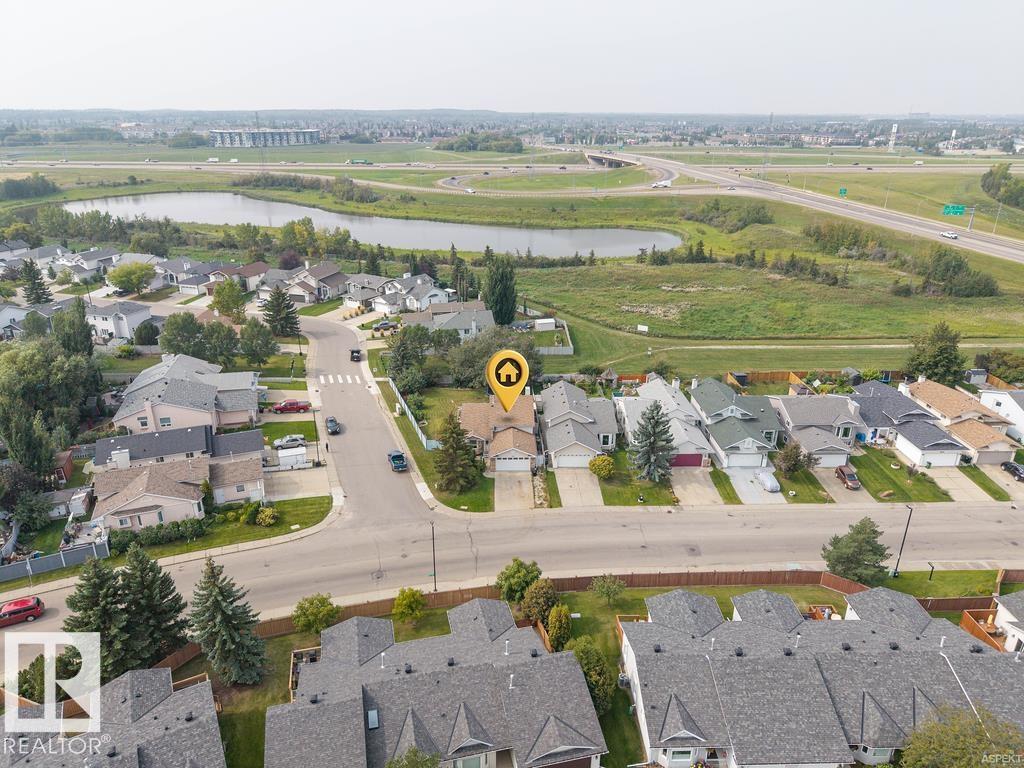 5904 189 St Nw Nw, Edmonton, Alberta  T6M 2G5 - Photo 2 - E4456013