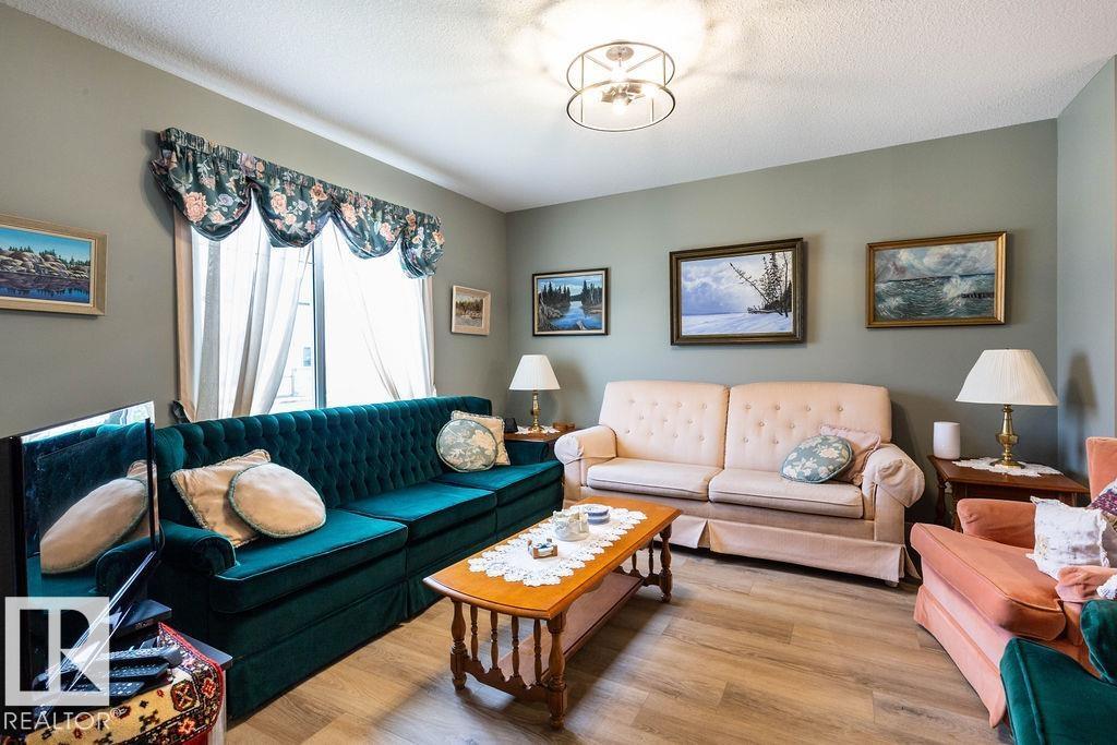 1537 Sandstone Bv, Sherwood Park, Alberta  T8H 1Z8 - Photo 10 - E4456015