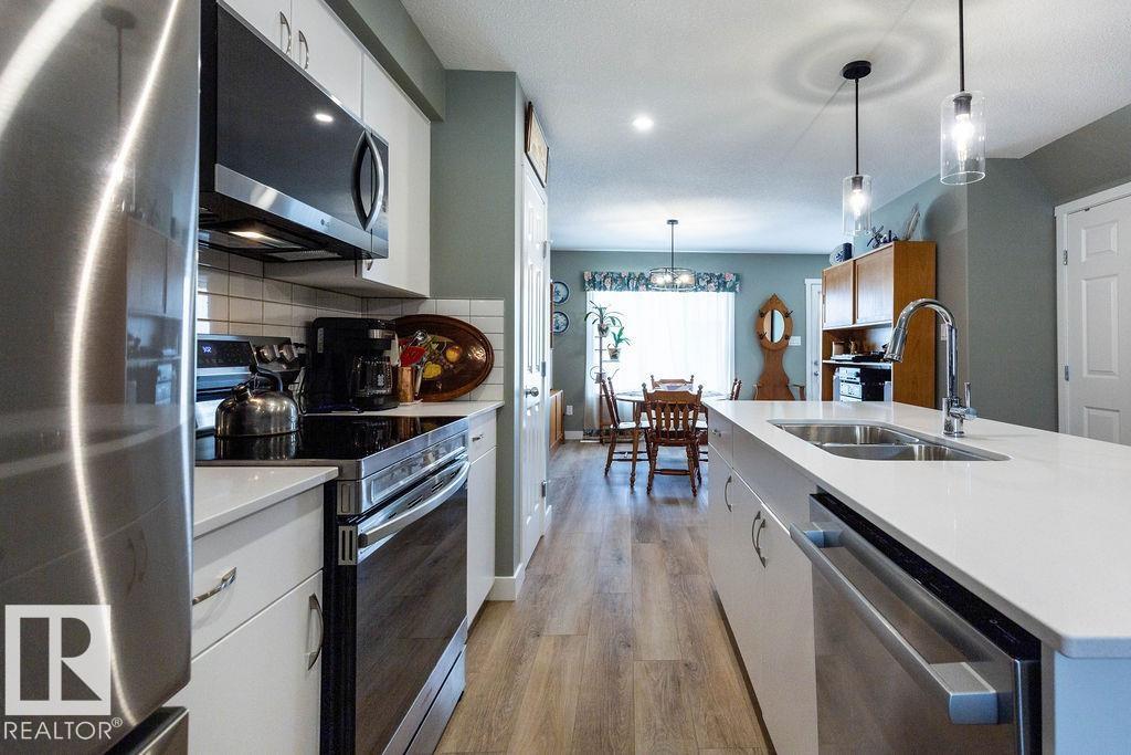 1537 Sandstone Bv, Sherwood Park, Alberta  T8H 1Z8 - Photo 6 - E4456015