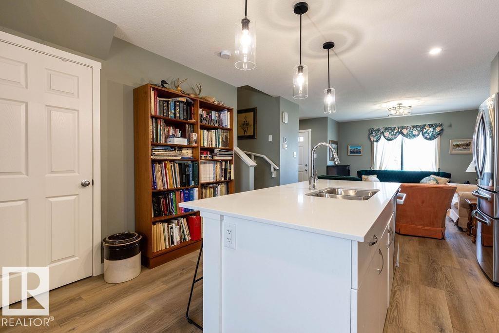 1537 Sandstone Bv, Sherwood Park, Alberta  T8H 1Z8 - Photo 8 - E4456015