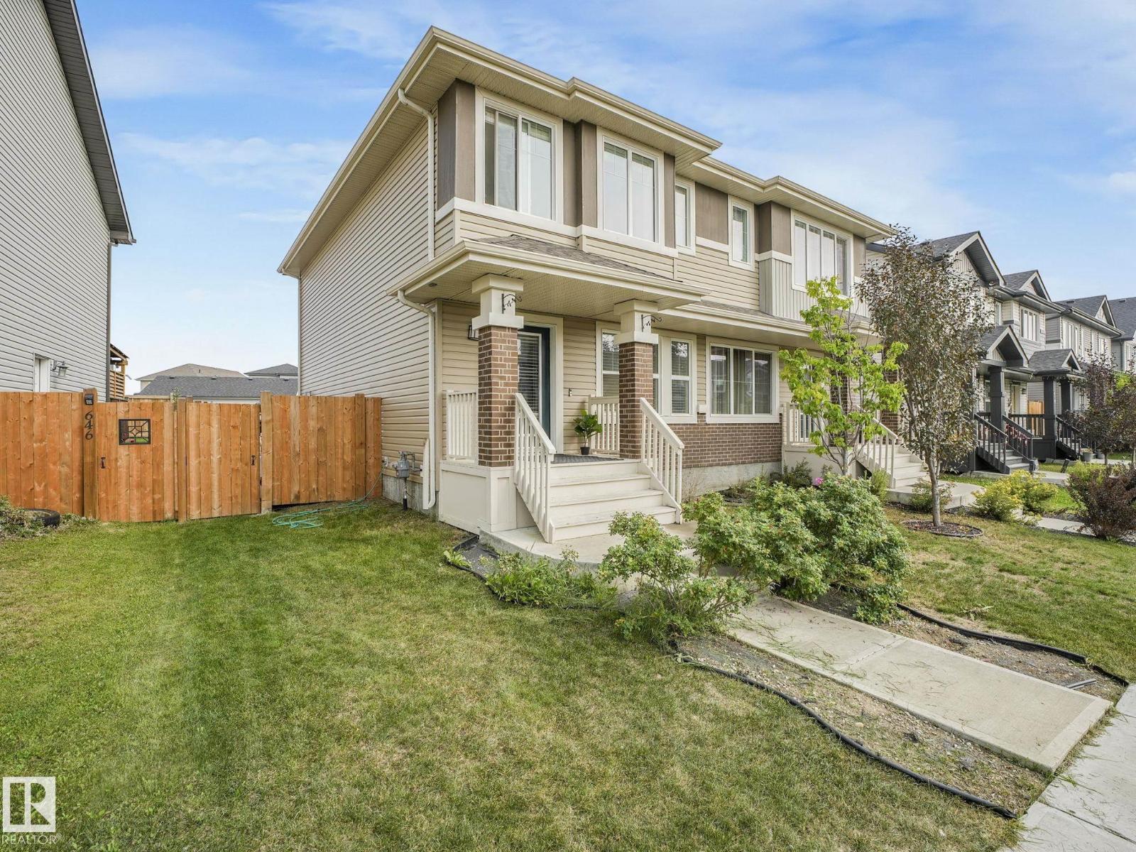 648 Lewis Greens Dr Nw, Edmonton, Alberta  T5T 7G4 - Photo 2 - E4456021