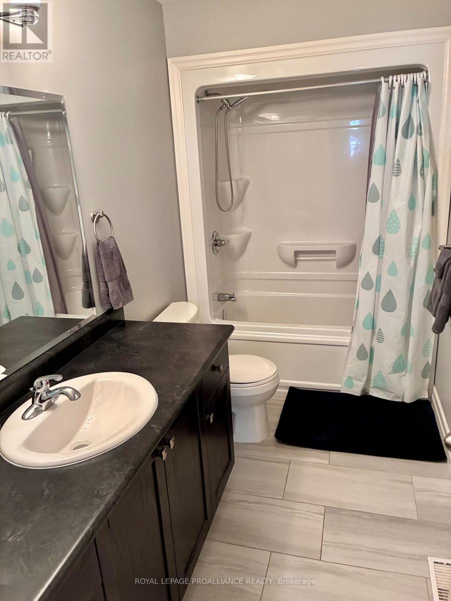 3 Mercedes Drive, Belleville, Ontario  K8N 0B5 - Photo 10 - X12380848