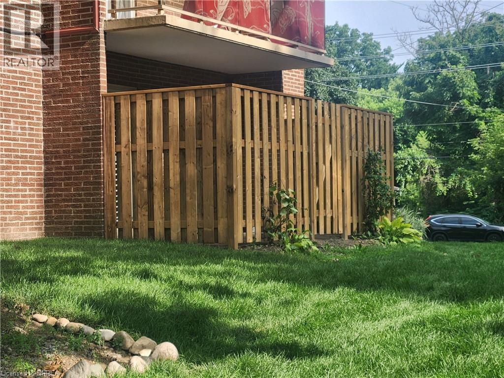 793 Colborne Street Unit# 117, Brantford, Ontario  N3S 7J3 - Photo 22 - 40766119