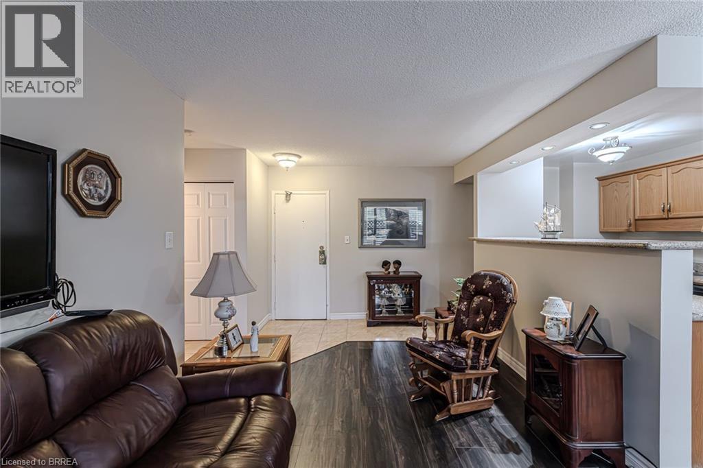793 Colborne Street Unit# 117, Brantford, Ontario  N3S 7J3 - Photo 7 - 40766119