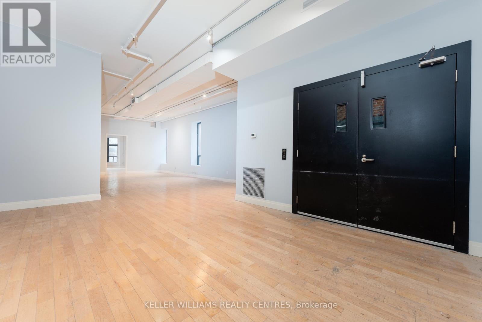 201 - 489 Queen Street W, Toronto, Ontario  M5V 2B4 - Photo 6 - C12380567