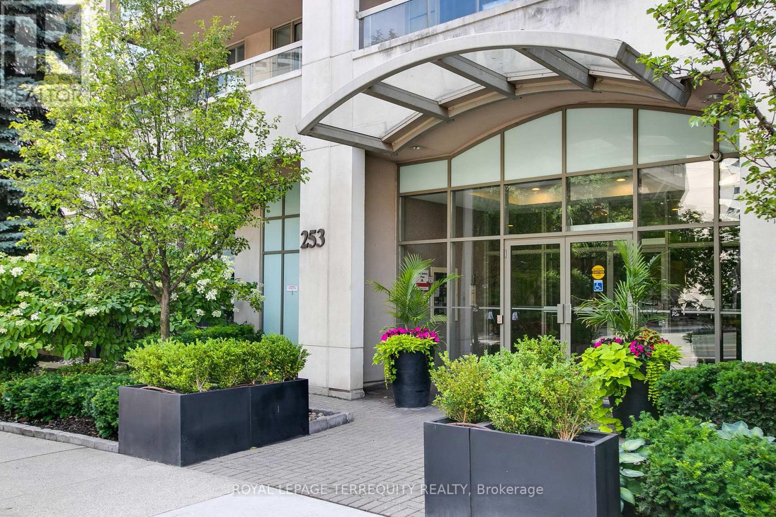 501 - 253 Merton Street, Toronto, Ontario  M4S 3H2 - Photo 2 - C12380636