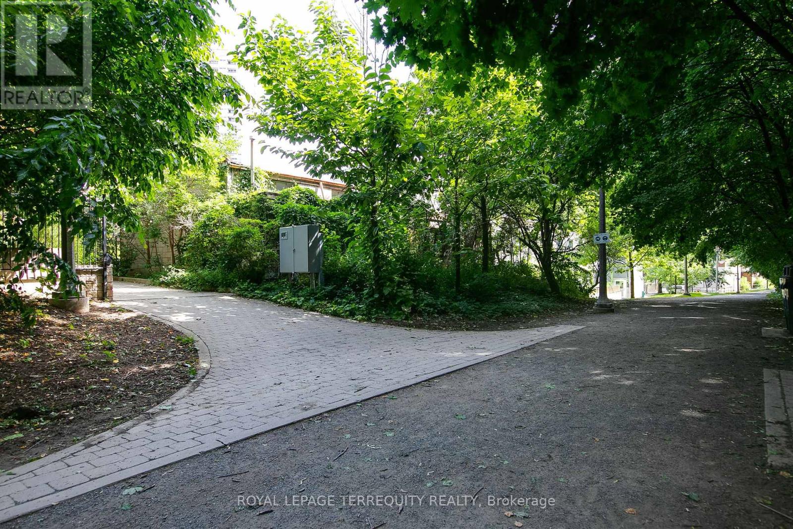 501 - 253 Merton Street, Toronto, Ontario  M4S 3H2 - Photo 38 - C12380636
