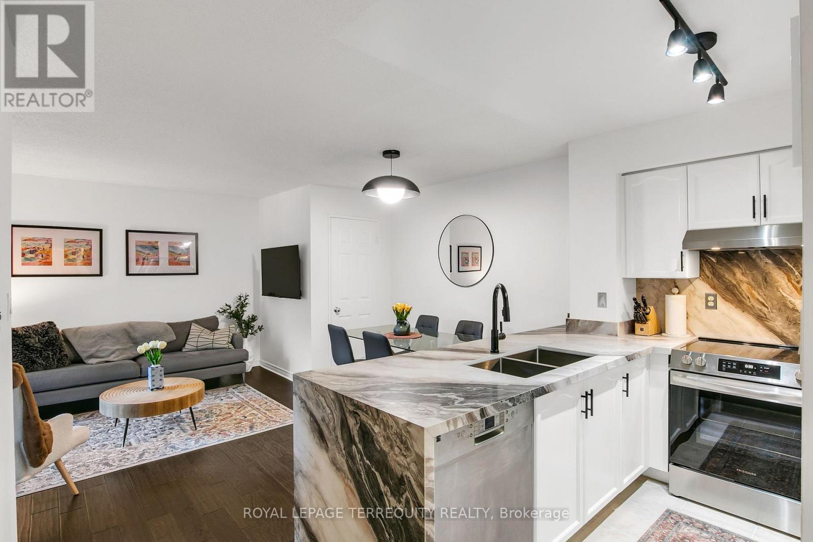 501 - 253 Merton Street, Toronto, Ontario  M4S 3H2 - Photo 9 - C12380636