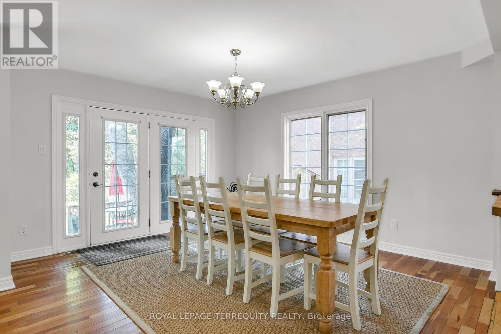11 Urbandale Avenue, Toronto, Ontario  M2M 2G9 - Photo 10 - C12380641